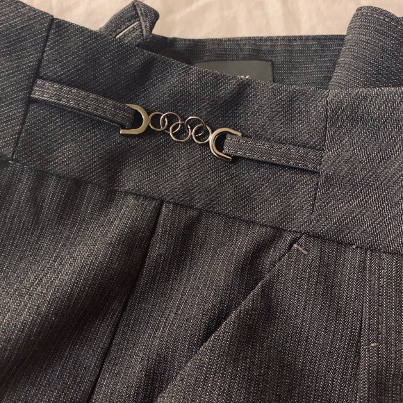 Grey Pencil Skirt - Picture 3 of 3